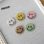 new!スワロフスキーデコニコちゃんブローチ♡キラキラ大人可愛い