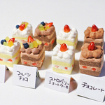 スクエアのケーキ