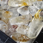 天然ルチルクォーツ加工品♪ブラジル産♪天然ルチルパーティクル♪さざれ石～タンブル石♪デフォルトサンプル購入10ｇ♪購入オプションより変更可能♪