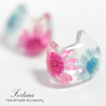  押花にゃんこノンホールピアス