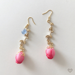 ミニ薔薇のゆらゆらピアス・イヤリング