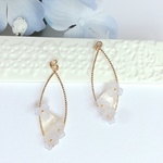 爽やかフラワーピアス