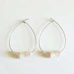 キラキラビーズのシルバーフープピアス