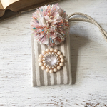  お守り袋 ビーズ刺繍 北欧生地 