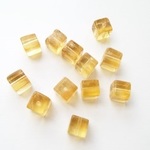 【約6mm 6個 】　ゴールデンフローライト　キューブ　天然石