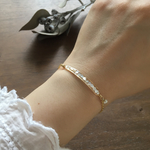 シェルとパールのプレートバーのブレスレット ゴールド