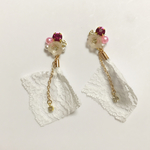 【sale】お花ビジュー＊レースピアス・イヤリング