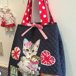 ぶさかわ猫ちゃん達のファッションコレクション