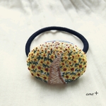 たどりついた場所   刺繍ヘアゴム  4.5    ブローチへ変更可能 