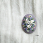 bouquet de  lis  刺繍ブローチ