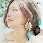No.S458 アシメ❁︎お花❁︎のアンティークピアス
