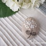 紫陽花の刺繍オーバル型ブローチ