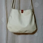 モチモチヌバックでショルダーバッグ