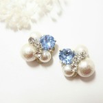 ビジューピアス・イヤリング スワロフスキー【希望の光】
