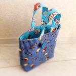 新作USA青いお洋服の鶏バックチャーム付きバッグ