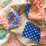  * ラプセニ *　78cm×103cm　パッチワークと6重ガーゼのワッフルガーゼケット　ひざ掛け　ベビーおくるみ　バスマット