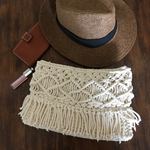 マクラメ編みクラッチバッグ