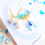 《8月中値下げ 1500円→1300円》海色海月（くらげ）のアシンメトリーピアス
