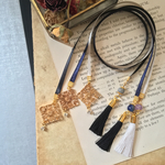 【栞】サテンリボンとタッセルのブックマーカー