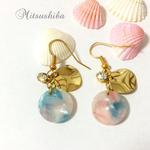 夏色シェルのゴールド ピアス