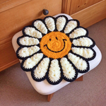 スマイリーフラワーの円座　   white