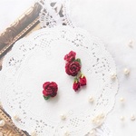 antique rose☆薔薇のピアス（antique red)＊レース編み