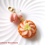 ピーチタルトのチャーム