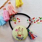 うさぎさんとタッセルのヘアゴム★送料無料★