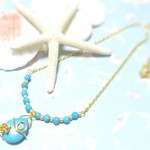 ターコイズとアーティスティックワイヤーのネックレス