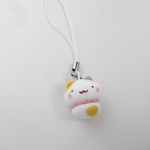 まめにゃんこのストラップ　三毛猫　うす色