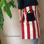 赤ストライプのママエプロン