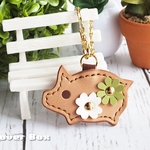 【再販・新色】レザー ブタさんのバッグチャーム・ライトグリーン（本革）