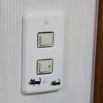 【再販】黒猫のスイッチカバー（角型）ｾﾗﾐｯｸｽ製【型を選んでね】