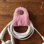  コードホルダー『ストライプ 赤』