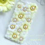 お花のスマホケース♡パステルイエロー🌻