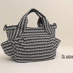 受注製作　Sサイズ   BRITA SWEDEN　クマ柄プリント生地　シュシュバッグ♪　Fm2 Lab.