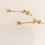 シンプルゆらゆら星のピアス/イヤリング⭐︎