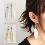 シンプルフェザー［ピアス/イヤリング］