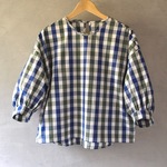 後ろリボンのブラウス タイプライター カーキ×ブルー