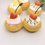 ふわふわさくらんぼカップケーキ