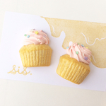 パステルバニラカップケーキのブローチ