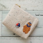 マリン風クマさん　刺繍ミニポーチ