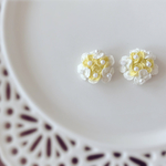花束のピアス