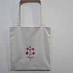 10140221様専用　ボタニカル刺繍のトートバッグ