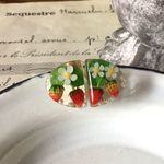 Strawberry garden ピアス