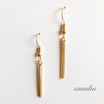 スティック×チェーンのシンプルピアス
