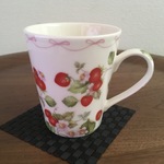 いちご柄マグカップ