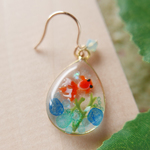 【特集掲載】とろみ金魚、みみもとで泳ぐ！（揺れるピアス、片耳販売）