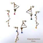 さんかく集めたアシンメトリーピアス/イヤリング