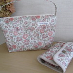 ＊Kさまオーダー品＊ポーチ＆折り財布